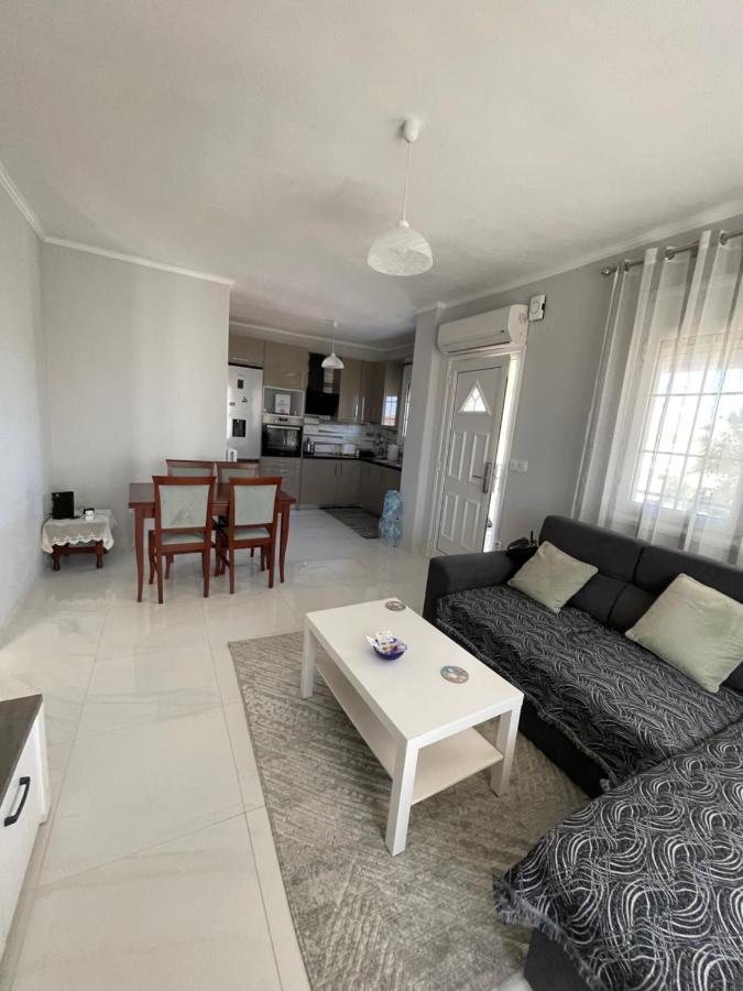 2-Bedroom Luxury Family Home Flogita Exterior photo